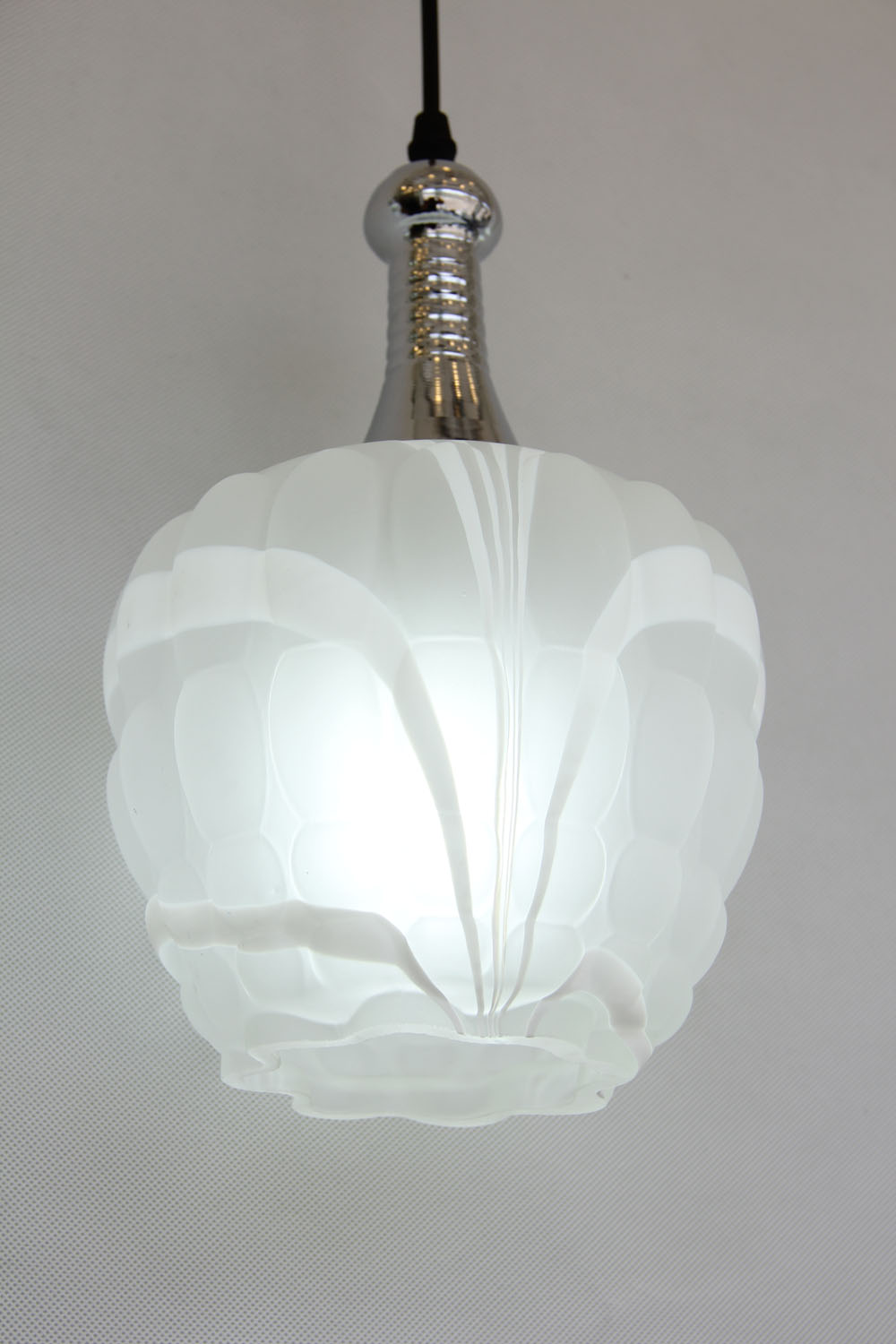 Glass pendent