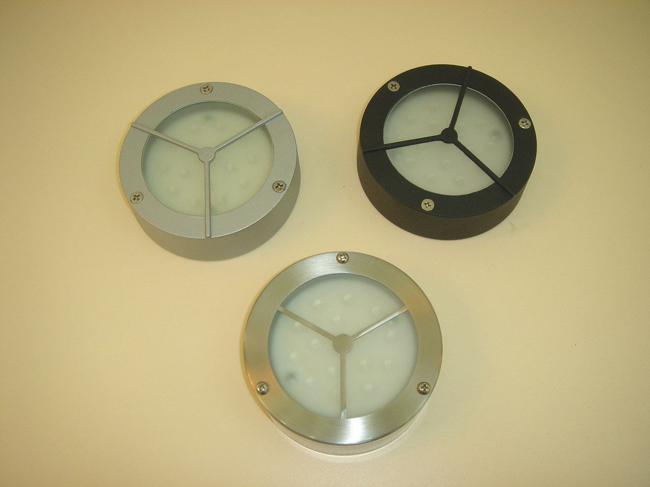 LED Round surface mount IP 44 240v 15pcs led